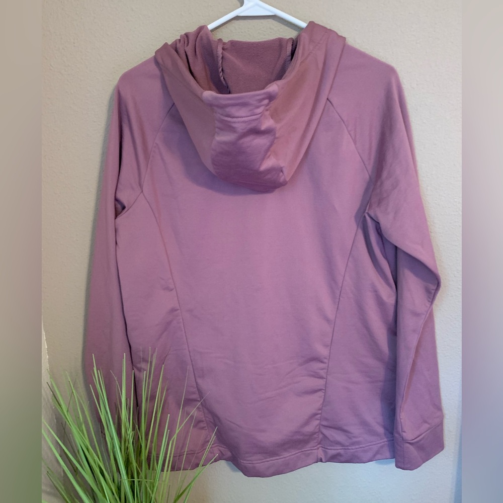 Fabletics zip up jacket w/hood. Purple. Size M. - Picture 2 of 9